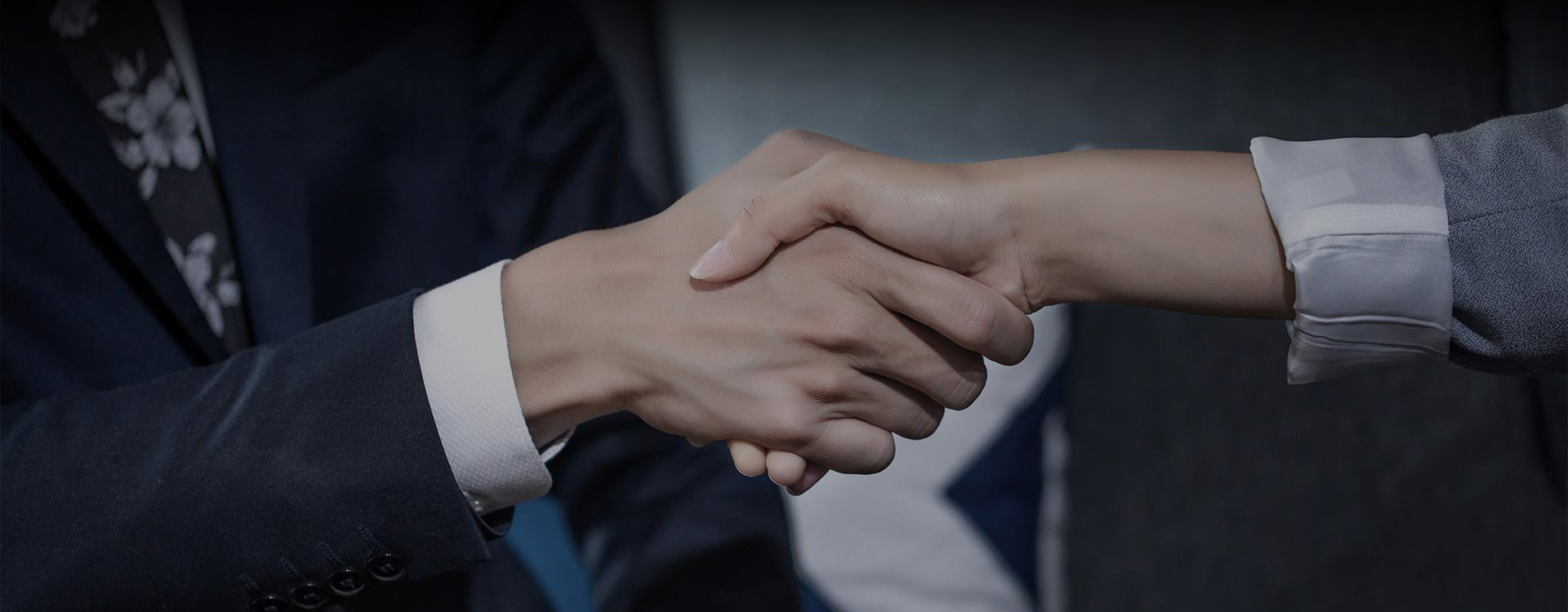 秋霞鲁丝片Av无码少妇